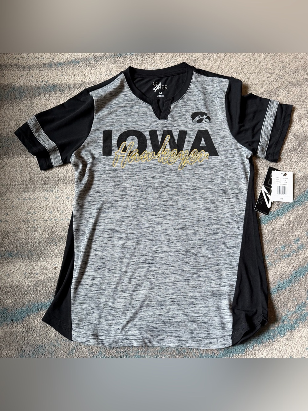 NWT Iowa Hawkeyes Women's Gray & Black Short Sleeve Tee, size M